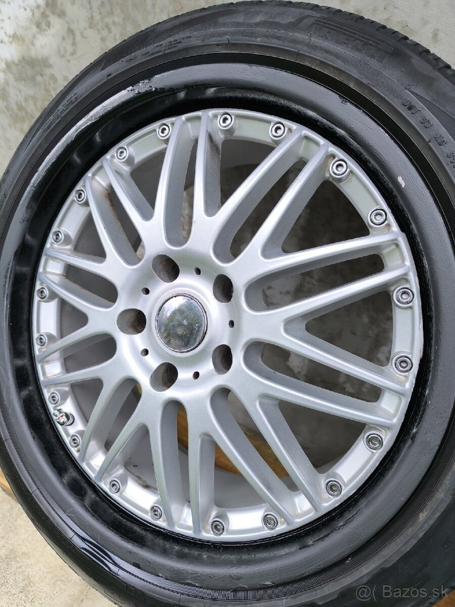 Predám komplet disky 5x127 ,ET35 Pirelly 245/45R20 - 9
