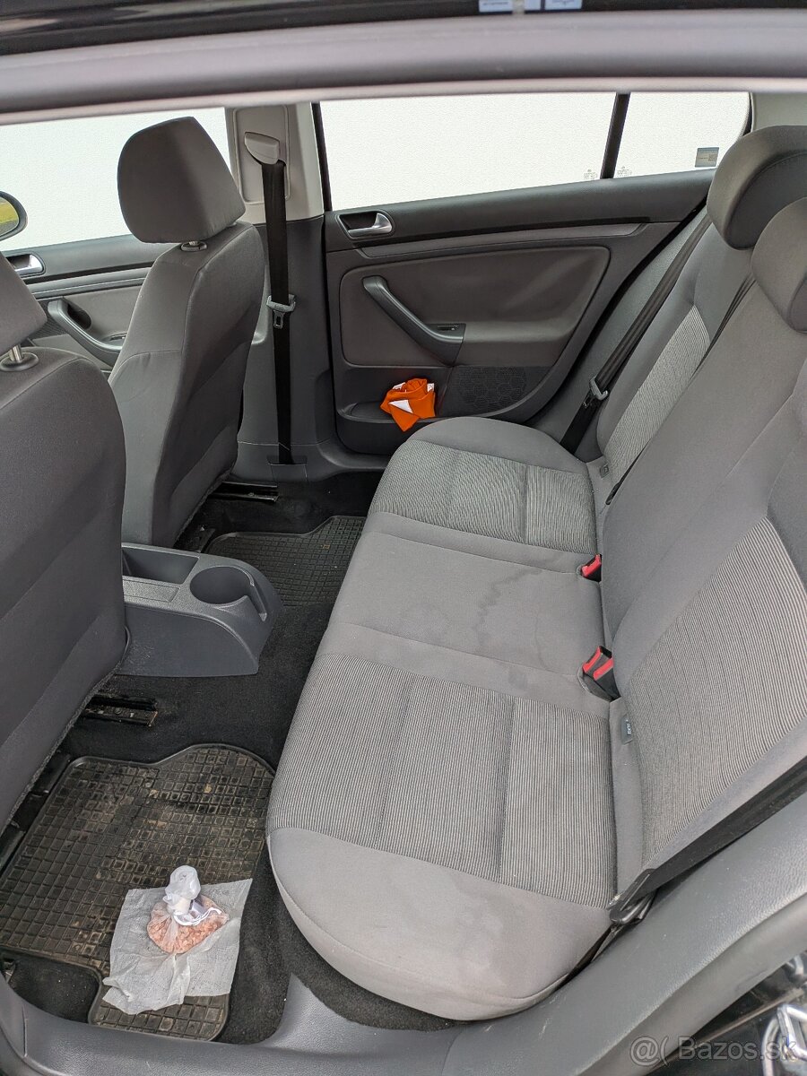 Predam VW Golf 1.6 benzin 75kW 6AT - 9