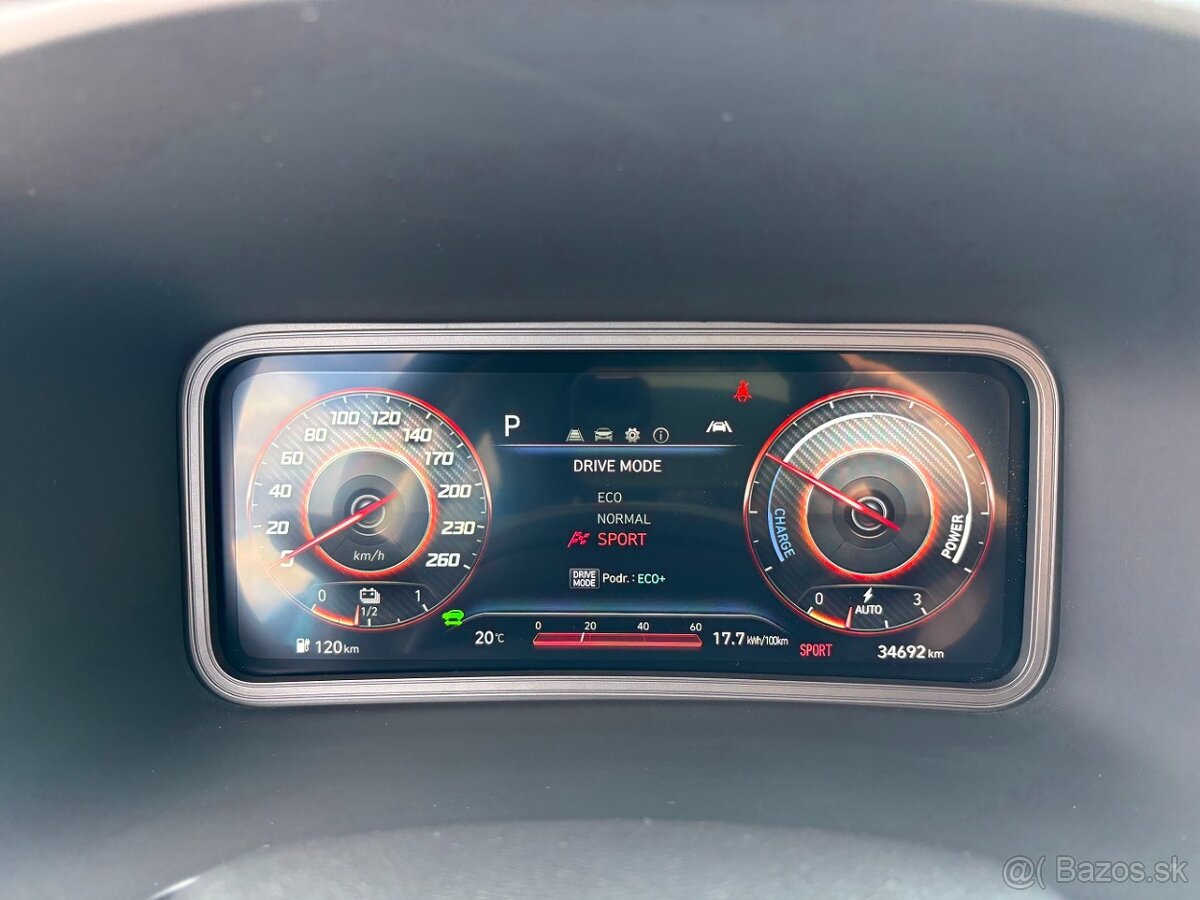Hyundai Kona Electric 100 - 9