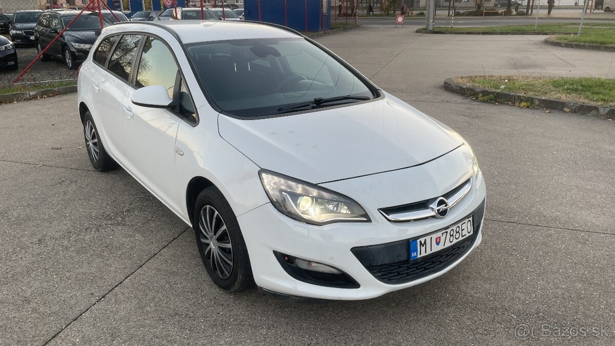 Opel Astra Caravan 1.7 81kW - 9