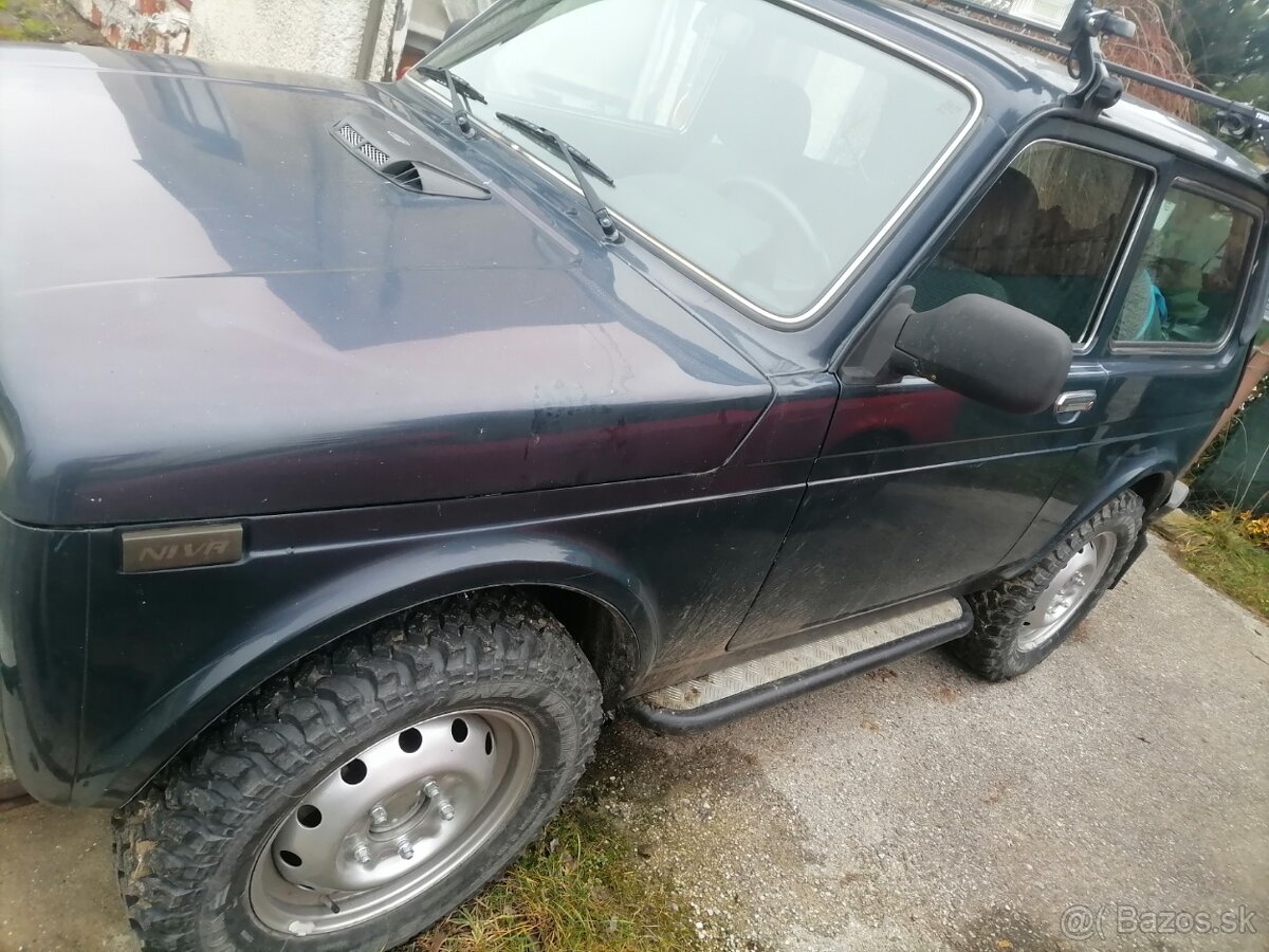 Predam Lada Niva - 9