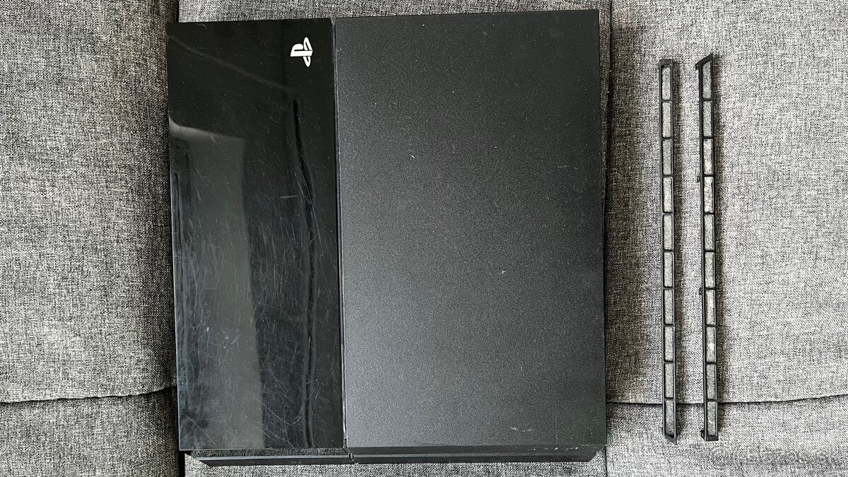 Playstation 4 500gb s V1 kamerou - 9