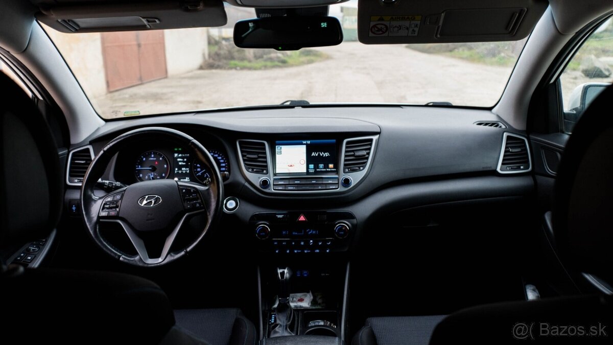 Hyundai Tucson 1.7 CRDi Premium 7DCT - 9