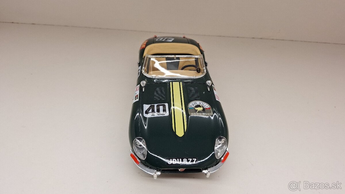 1:18 JAGUAR E CABRIO No. 40 - 9