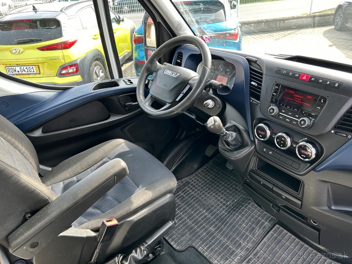 Iveco Daily 35 S 18 V - 9