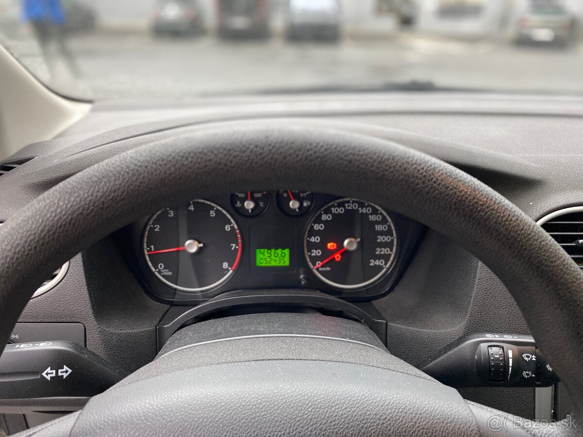 Ford Focus 1.4i (52oookm) - 9