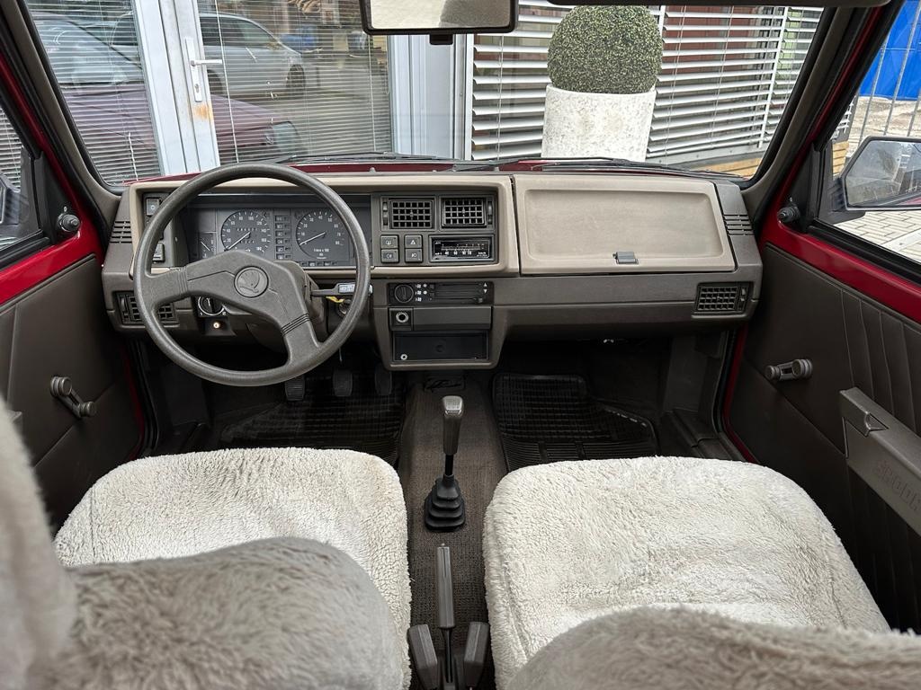 Škoda Favorit 135L - 9