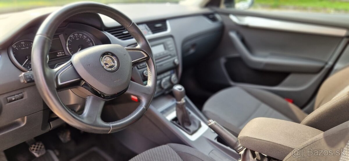 Škoda Octavia 1.2 TSI - 9