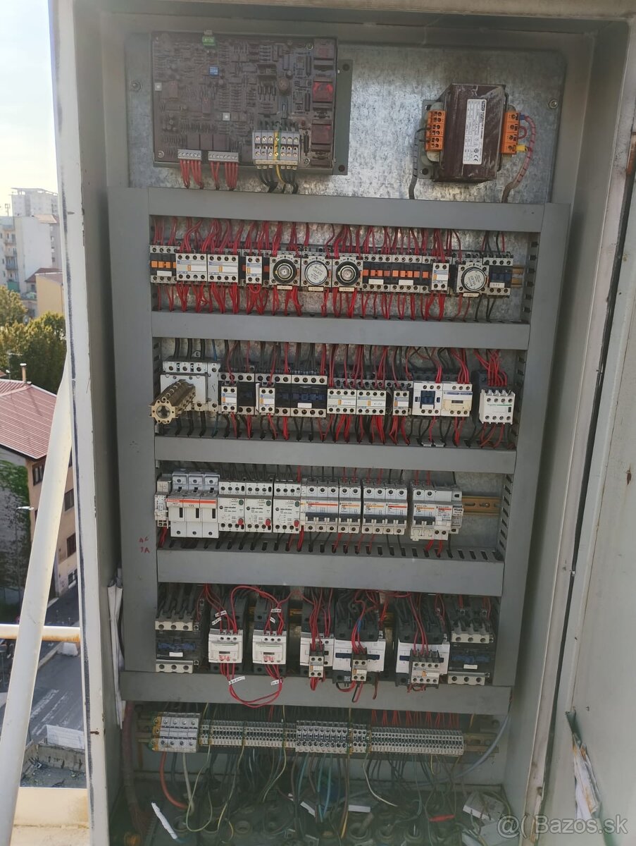 Vežový stavebný Žeriav FM1040 MI - 9