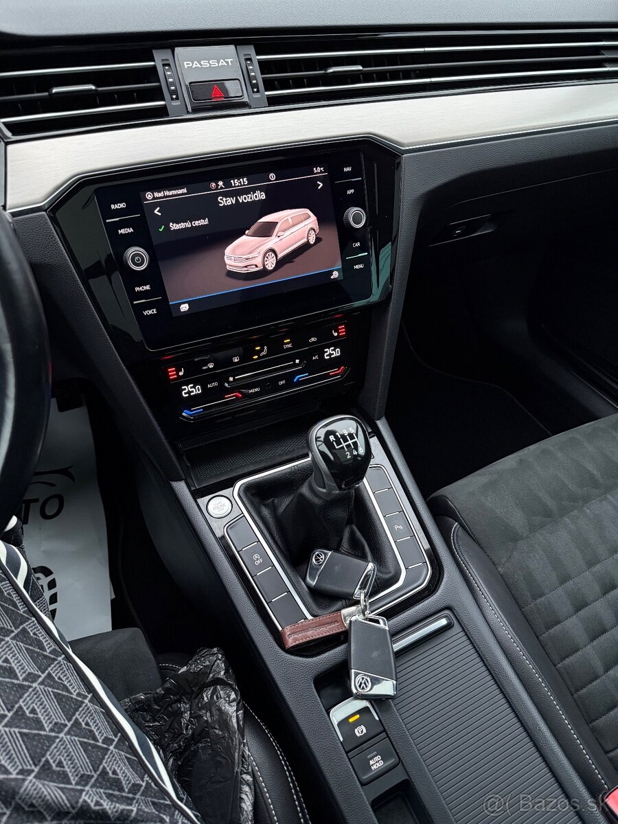VW PASSAT B8 Elegance 2.0TDi M6 110kW VIRTUAL/MATRIX/PANO - 9