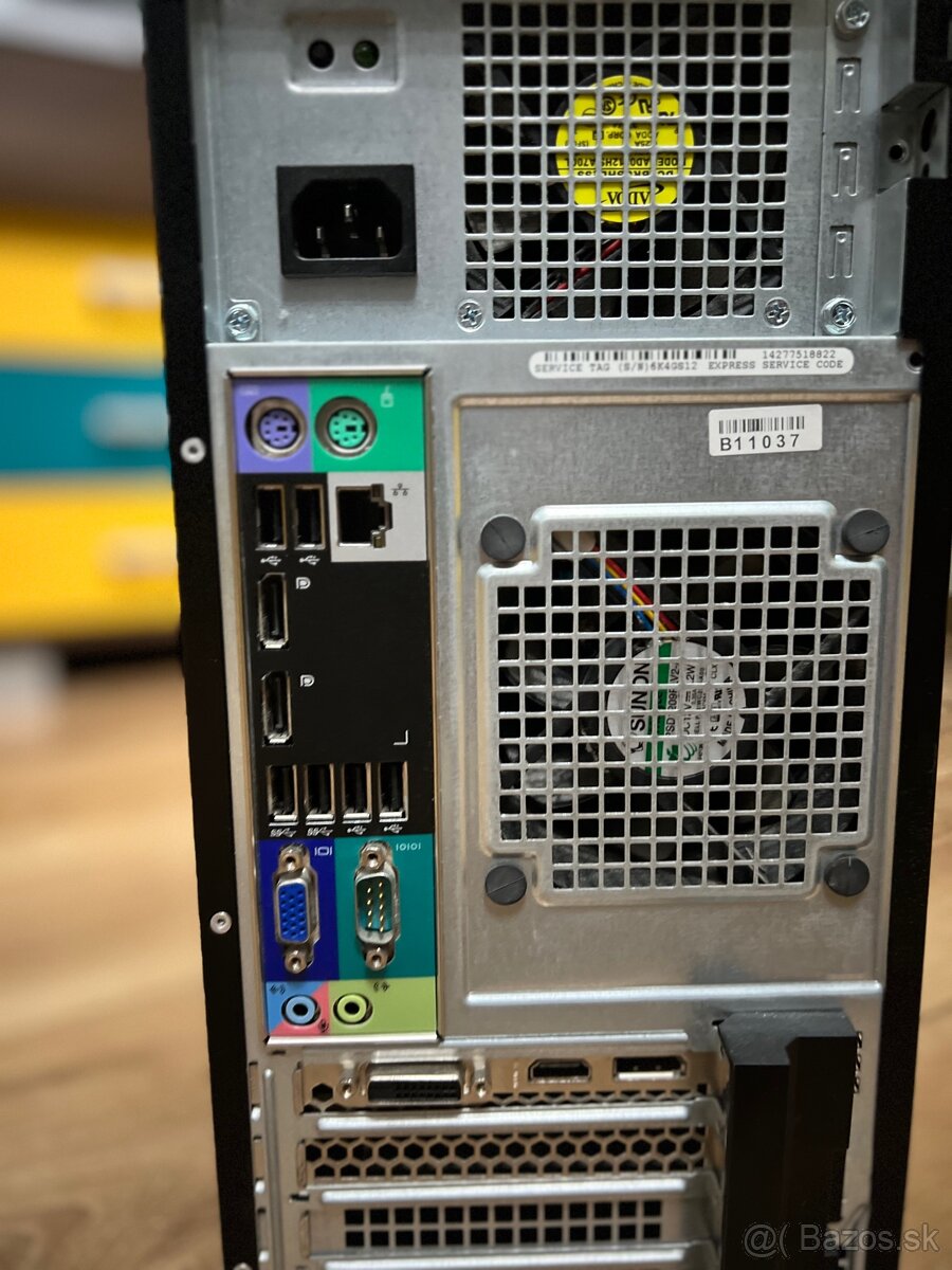Stolový počítač Dell - 9