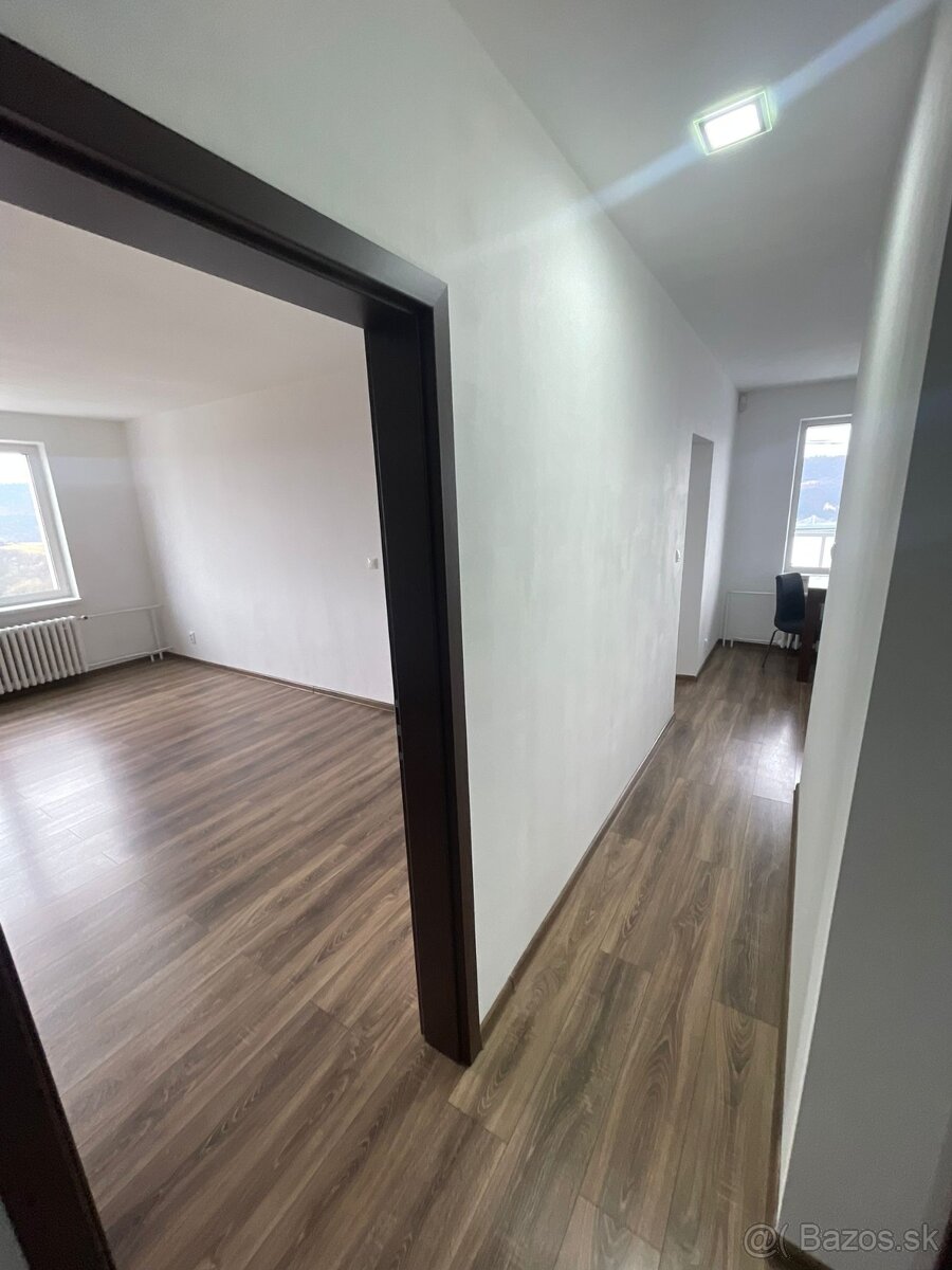 2 IZBOVÝ BYT / NA PREDAJ / VÝMERA 61 m2 - 9