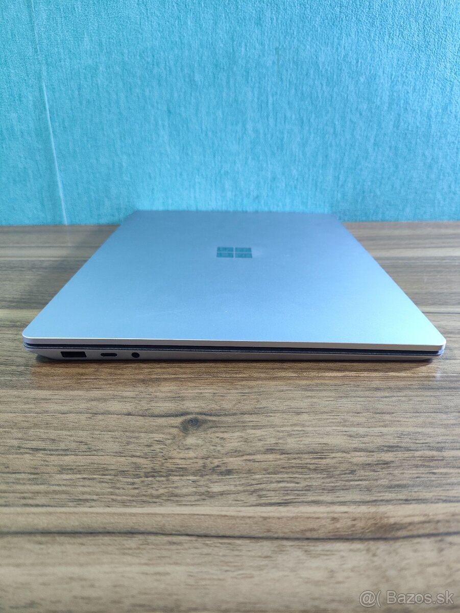 Microsoft Surface Laptop 5 | i5 • 16 GB RAM • 512 GB SSD - 9