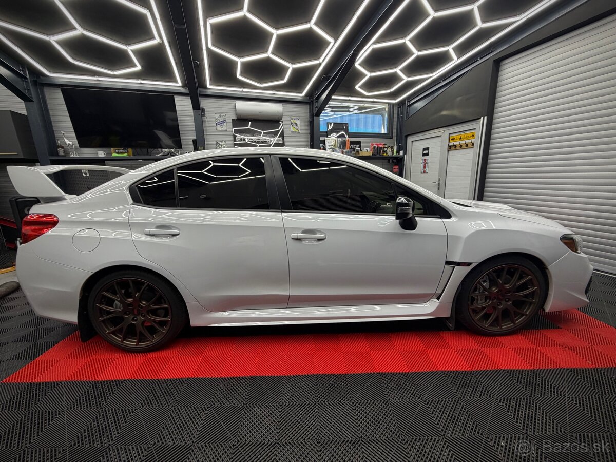 Subaru Impreza WTX STI White Edition - 9
