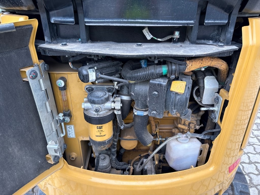Caterpillar CAT 301.8 na prodej - 9