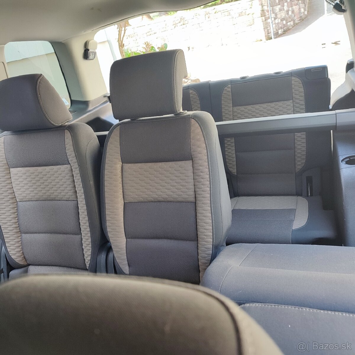 Volkswagen Touran 2.0TDI -Cross - 9