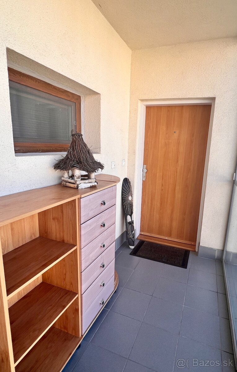 Slnečný trojizbový byt v Piešťanoch - 9