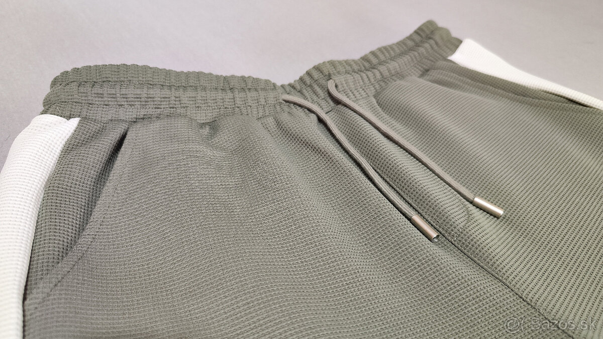 Pánske voľnočasové nohavice olivovo zelené - 9