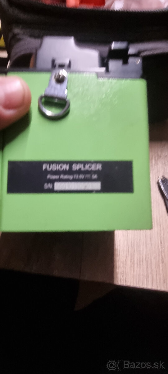 Zváračka na optické vlakna - 9