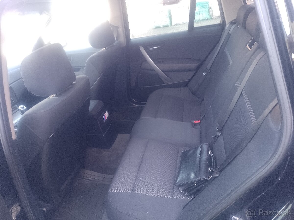 Predám BMW X3 2L benzín 110kw - 9