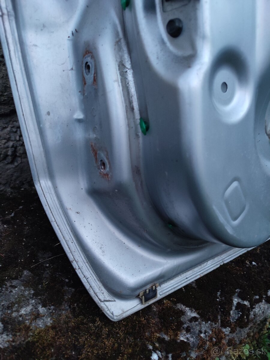 Mazda 5 (CR19, 2005-2010) Predné dvere - 9