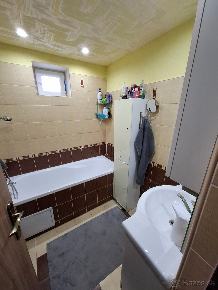 PREDAM RODINNY DOM - 9