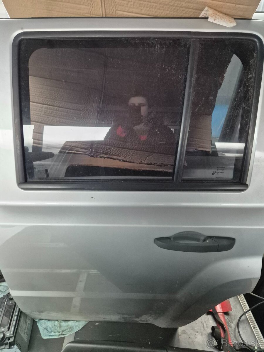 Dvere Škoda Octavia 2, facelift aj predfacelift - 9