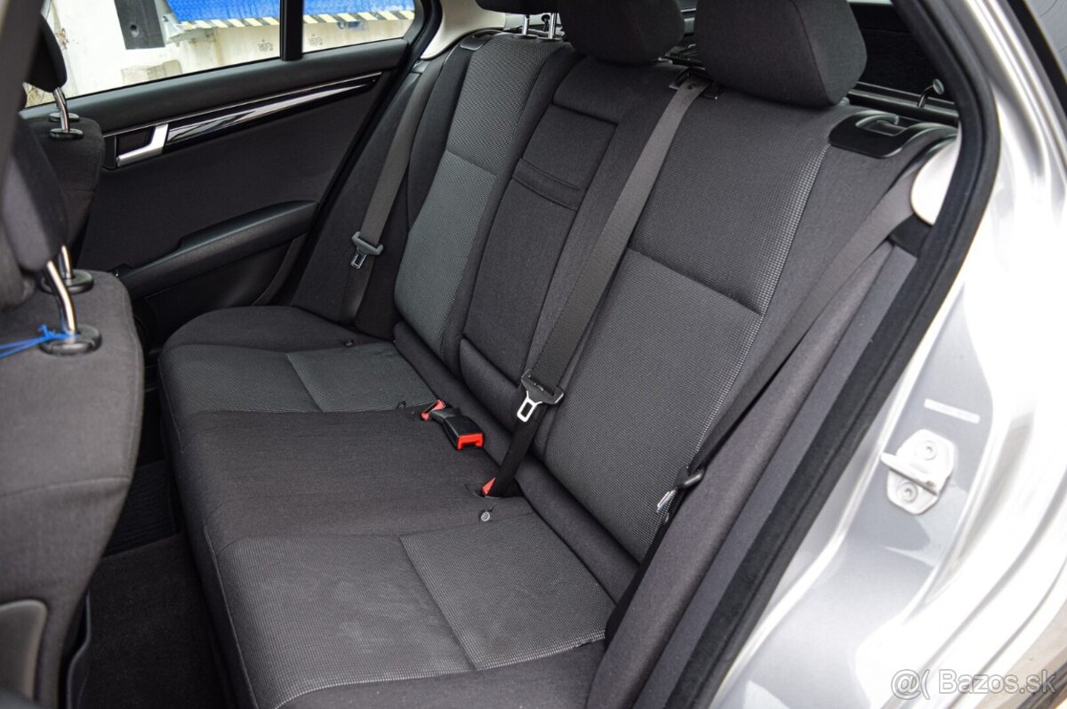 Mercedes-Benz C 220 CDI Avantgarde 2011 - 9