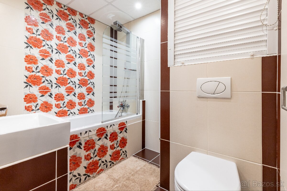 Veľký 2,5 izbový, staré mesto, centrum Košice - 9