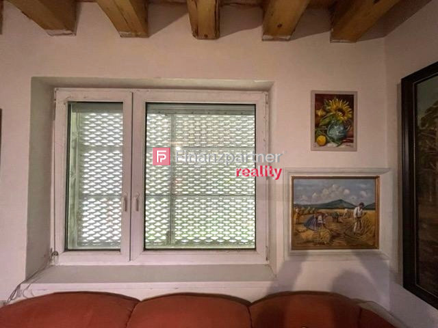 Chata v lese: el., voda, internet tesla, satelit, fotovoltik - 9