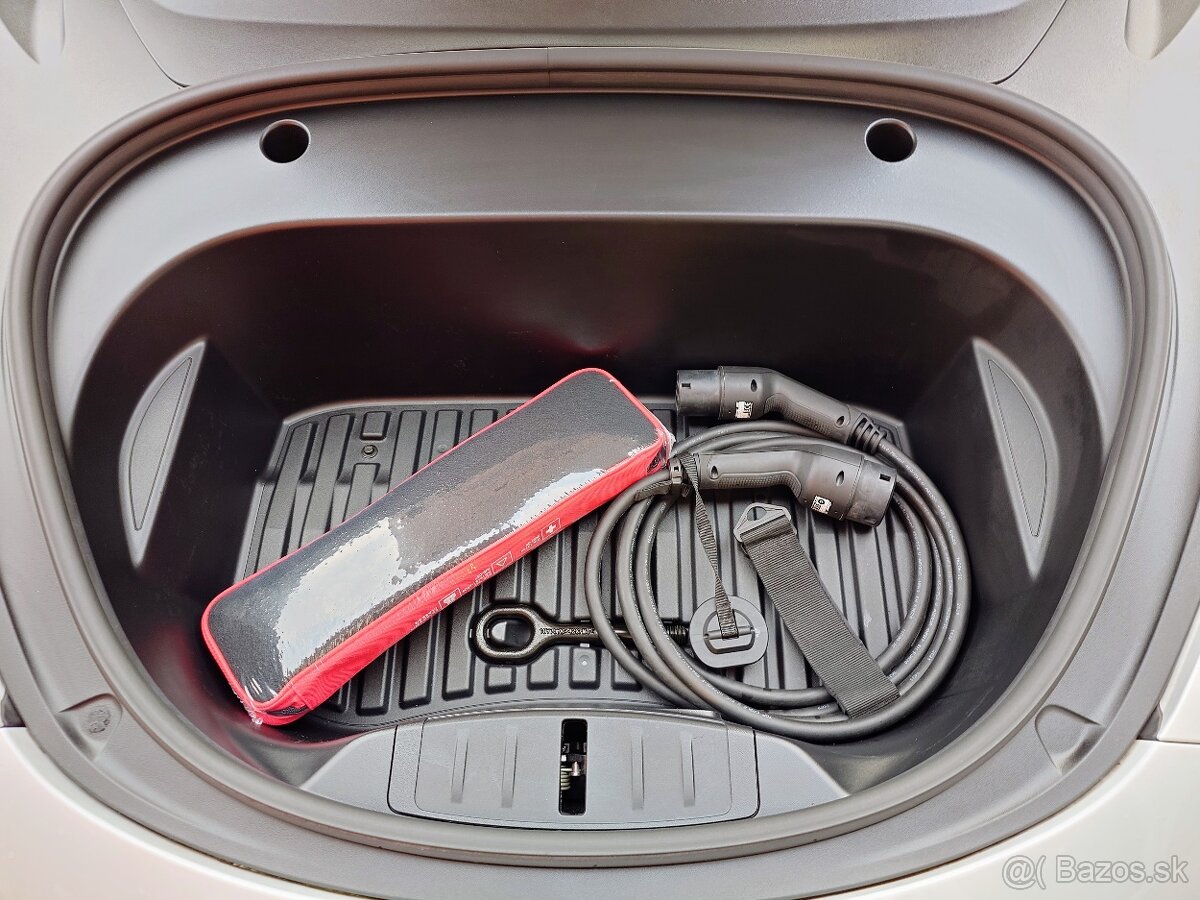 Tesla Model 3 Long Range Dual Motor 366kW SOH 92,7% (ODPOČET - 9