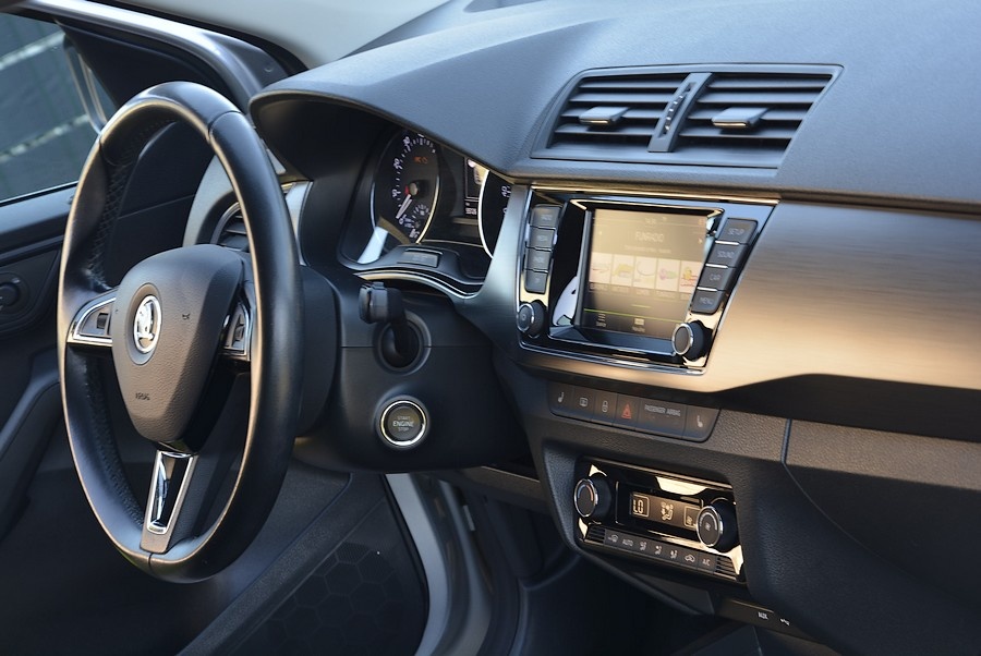 Škoda Fabia III 1,2 tsi 4 valec 81kw 6 rychl. 95 tisic km SK - 9