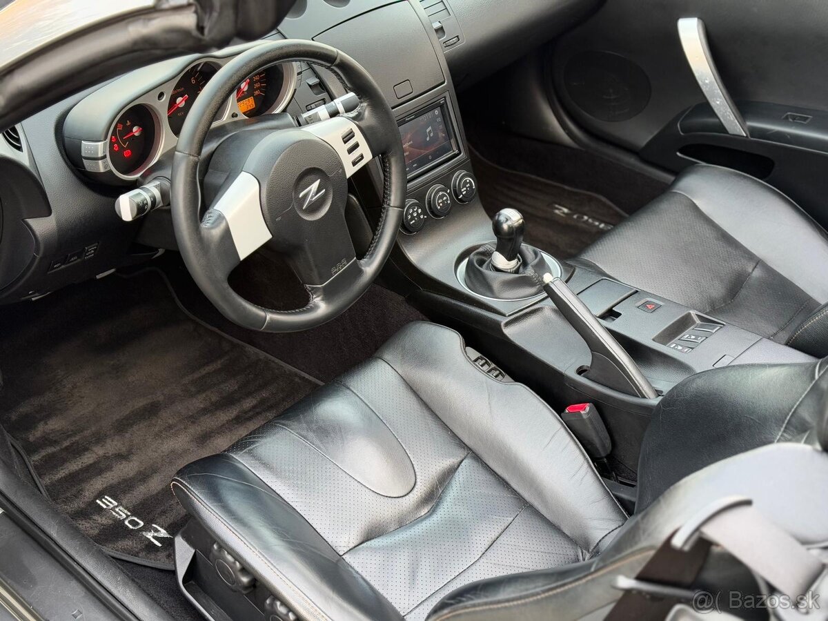 Nissan 350z Roadster - 9