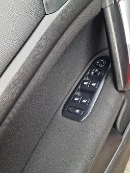 Peugeot 308 1.6 BlueHDi ALLURE 88KW SR 1majiteľ Plná servisn - 9