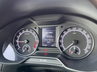 Škoda Octavia Combi 2020 - 151 991km - 9