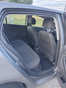 VW Golf 5 1.4 - 9