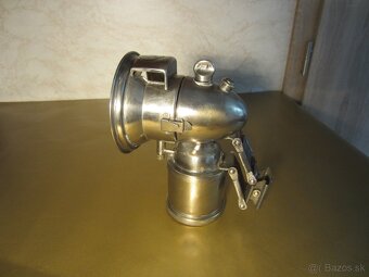 Karbidová lampa na historický bicykel. - 9