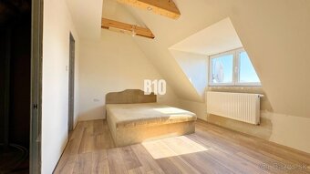 REZERVOVANÉ-Rodinný dom v peknom prostredí - Polerieka - 9