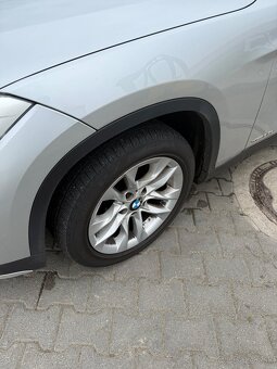 BMW X1 xdrive - 9