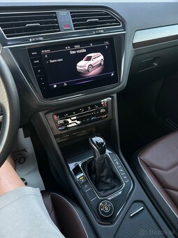 VW TIGUAN 4MOTION 2.0TDi DSG 110kW 2021 VIRTUAL/MATRIX/ŤAŽNÉ - 9