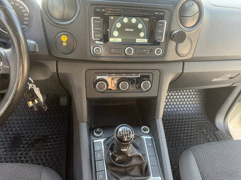 Volkswagen Amarok 4x4, manual, 132 kW - 9
