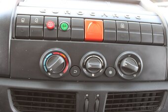 Iveco EUROCARGO 150E28, THERMO-KING TS-500,HYDRAULICKÉ ČELO - 9