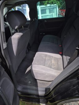 Volkswagen Tuareg 2.5tdi 128kw R.V.2005 - 9