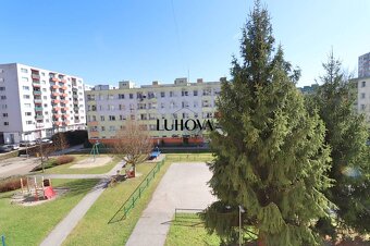 3 - izbový byt na obľúbenej adrese - 9