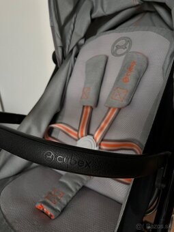 CYBEX Gold Eezy S+ 2 Lava Grey - 9