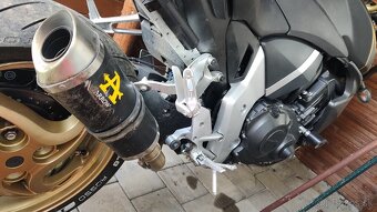 Honda CB 1000 RA - 9