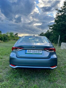 Toyota Corolla sedan 1.5 Style 2022
- 9