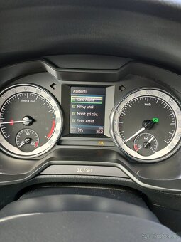 Škoda octavia combi 2,0 Tdi 110kw 6st dsg - 9