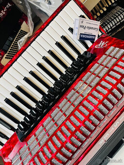 Predám NOVÝ akordeón WELTMEISTERS SAPHIR 120 BASOVÝ  - 11/5 - 9