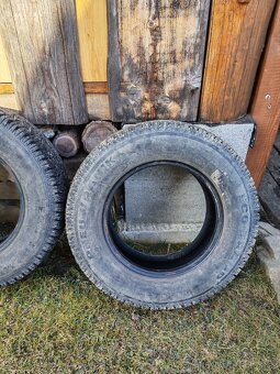 Vranik 4x 205/70 R15 - 9